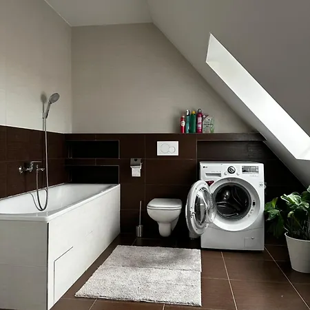 Urban Zenhouse No 2-breakfast Optional *