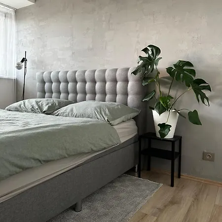 Urban Zenhouse No 2-breakfast Optional Apartament *