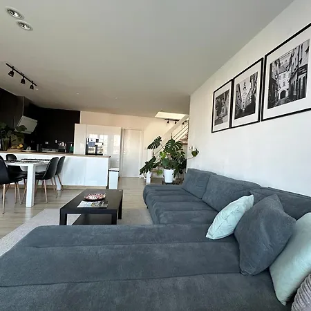 Urban Zenhouse No 2-breakfast Optional *