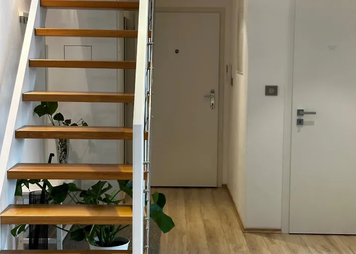 Urban Zenhouse No 2-breakfast Optional Apartment